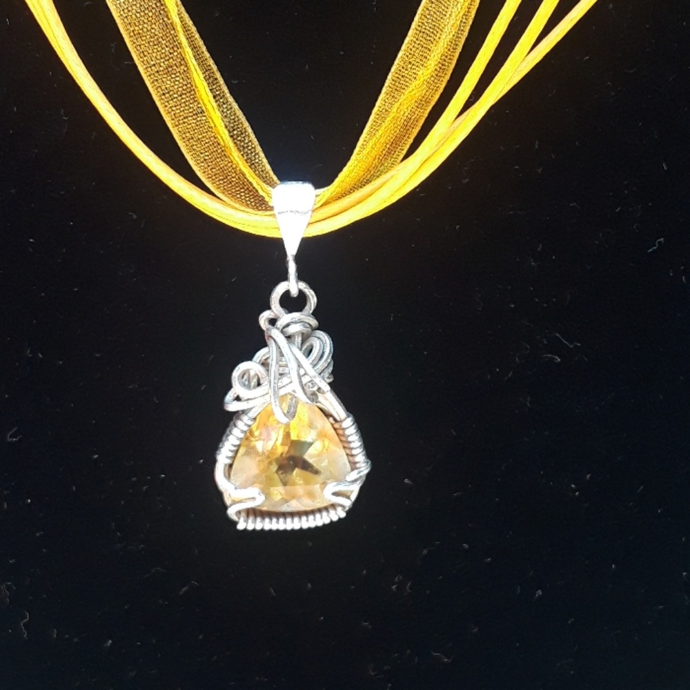 10 mm, Tri Shape Citrine Necklace